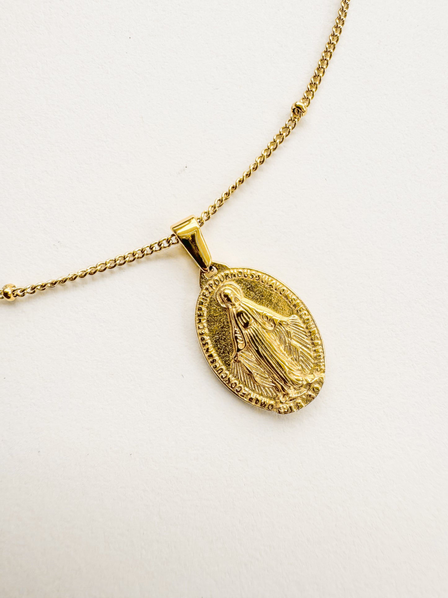 Collier - Arya