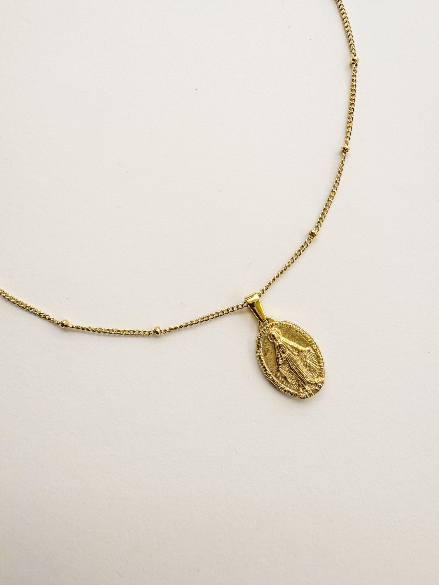 Collier - Arya