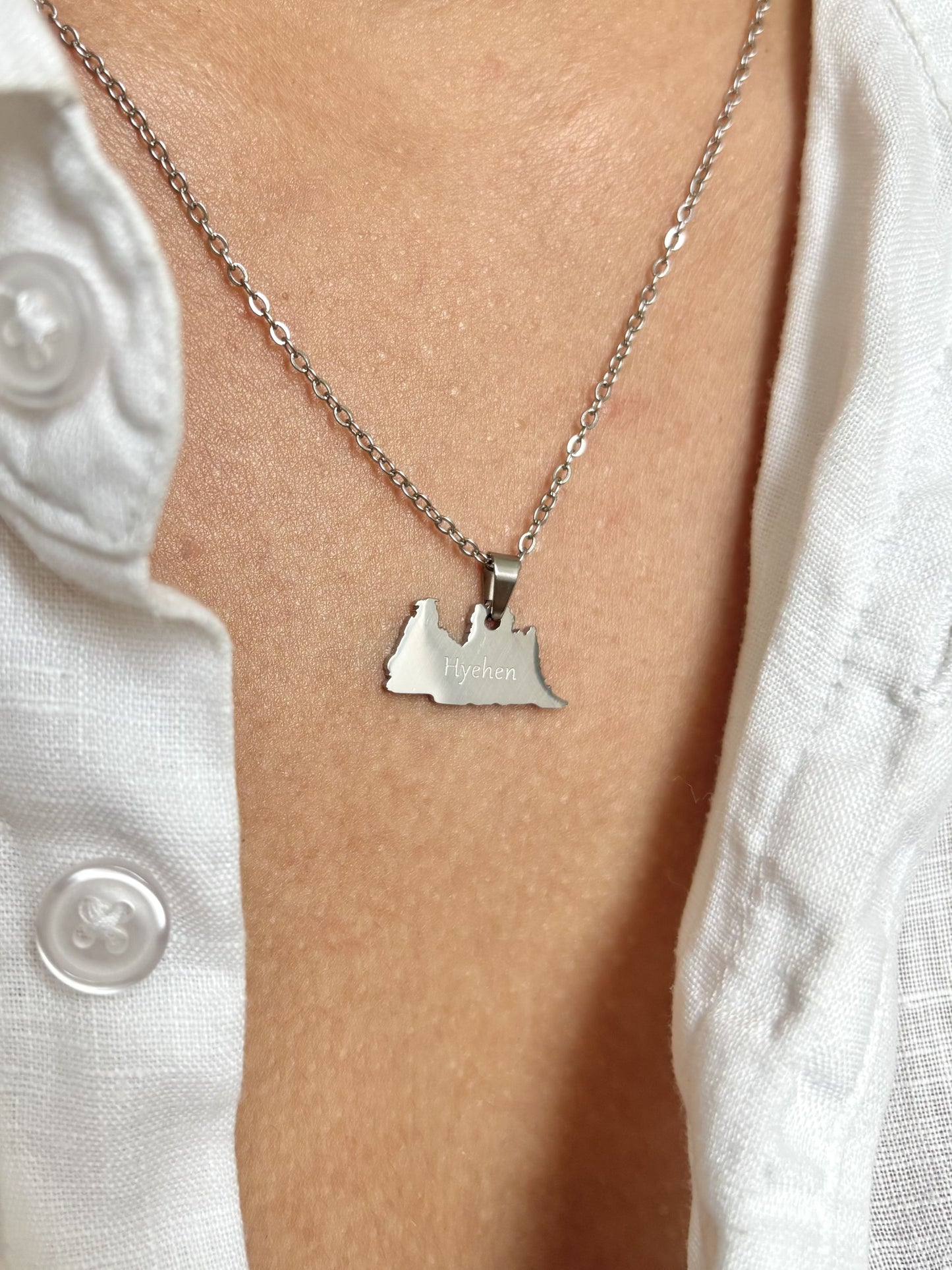 Collier Poule de Hienghène