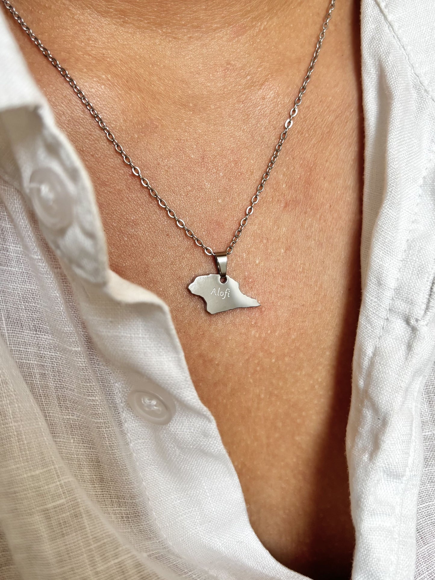 Collier Alofi
